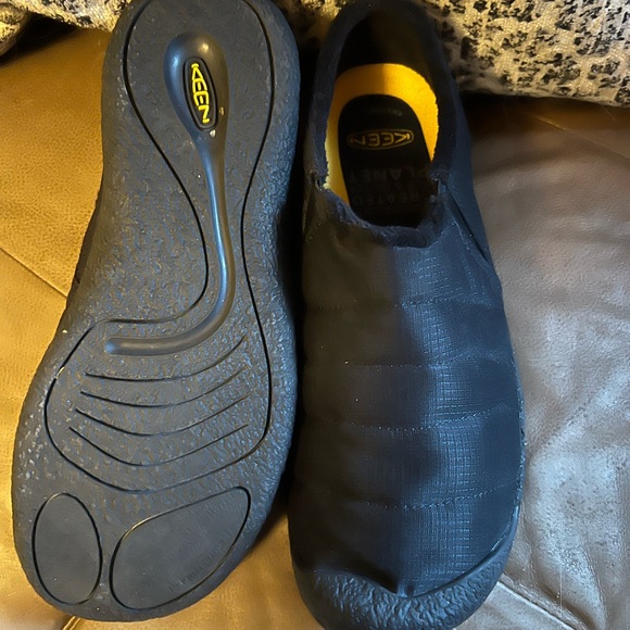 Keen Howser slipper shoe - Picture 3 of 3